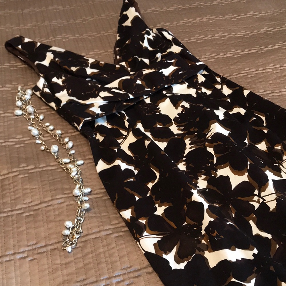 Donna Ricco Black and Cream Floral Midi Dress